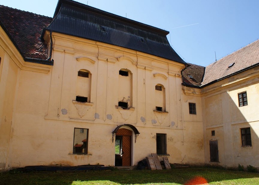 Zámek v Dobromilicích, Dobromilice, Czechia, Czech Republic (Czechia)